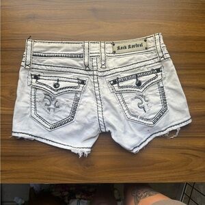 Buckle White Jean Shorts with Black Stitching